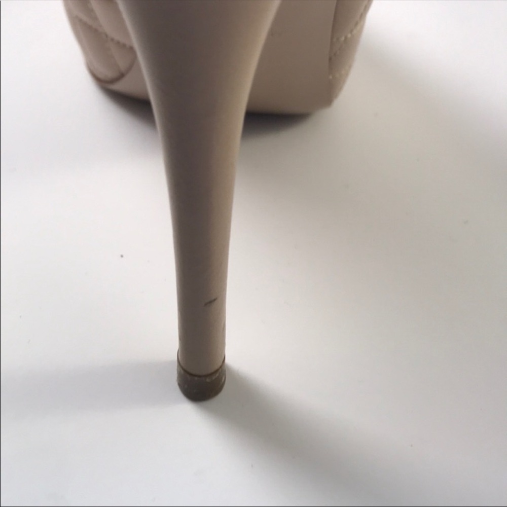 Chanel Tan Quilted Logo Heel - Picture 6 of 9